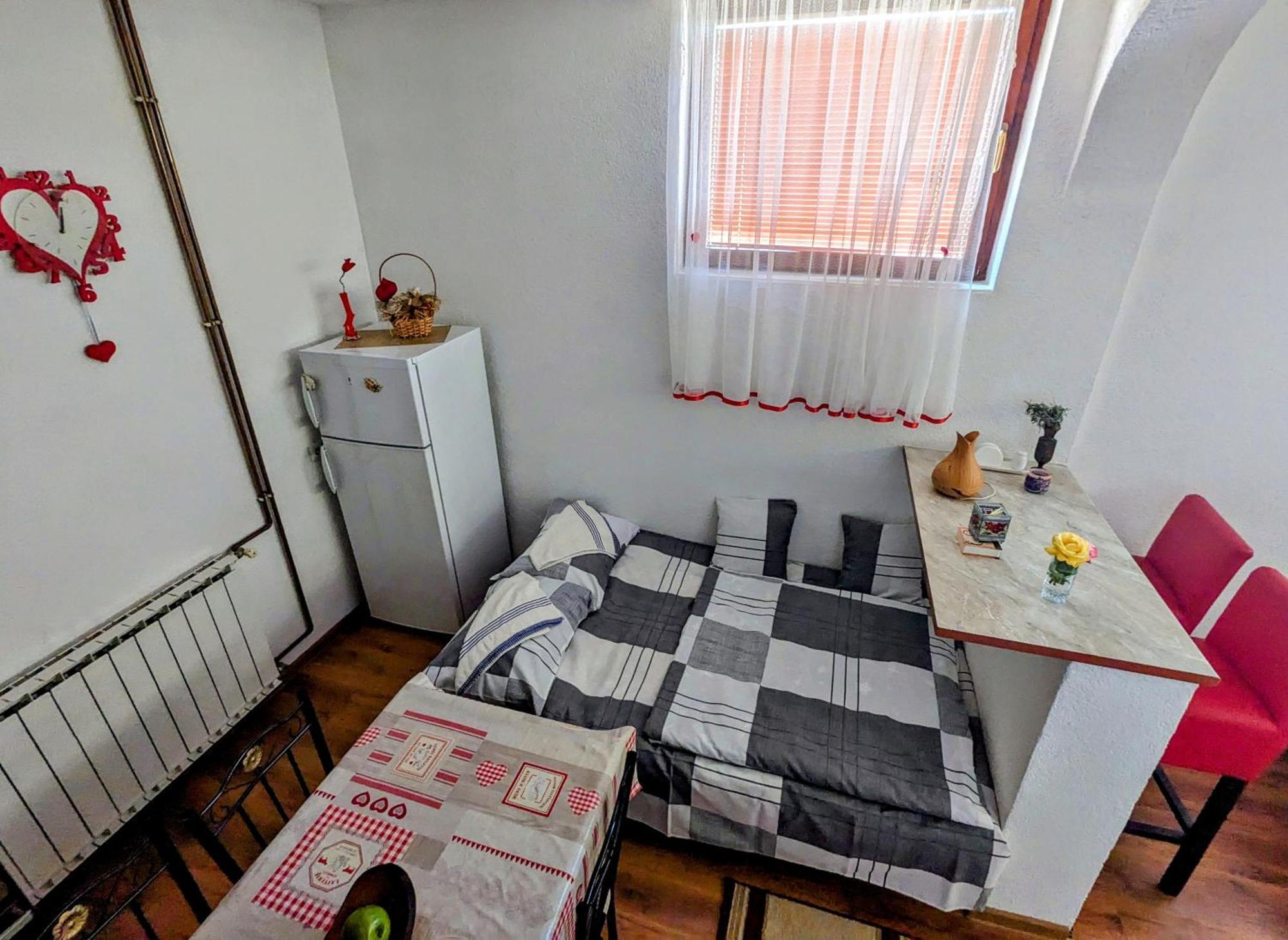Apartment Lami - Kalibunar, ทราฟนิค ภายนอก รูปภาพ